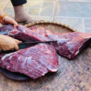 Thịt trâu sấy Pờ Ma Lung