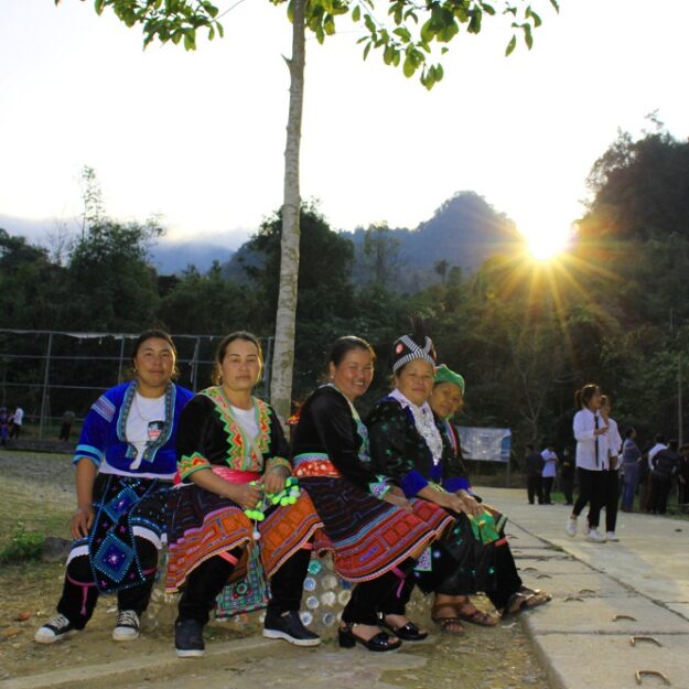 Hợp tác xã nông nghiệp dịch vụ du lịch Nậm Lỏong