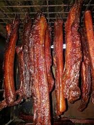 Thịt Lợn Đen Hun Khói Thiết Hà